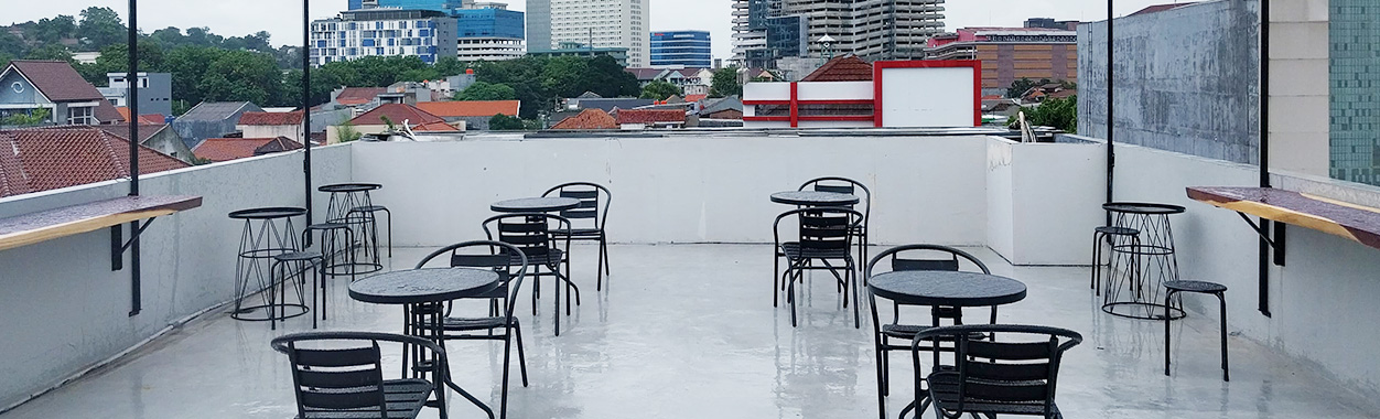 Rooftop blue coffee semarang